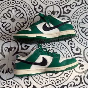 Nike dunk low SE lottery pack